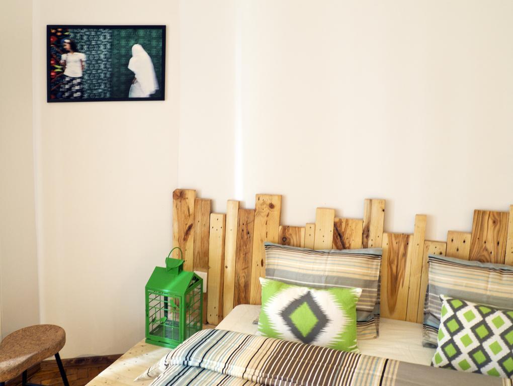 Victoria Poshtel Bucharest Hostel Cameră foto